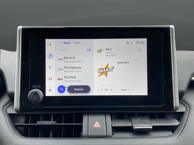 Used 2023 Toyota RAV4 XLE image 19