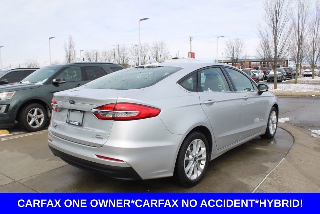 Used 2019 Ford Fusion SE image 7