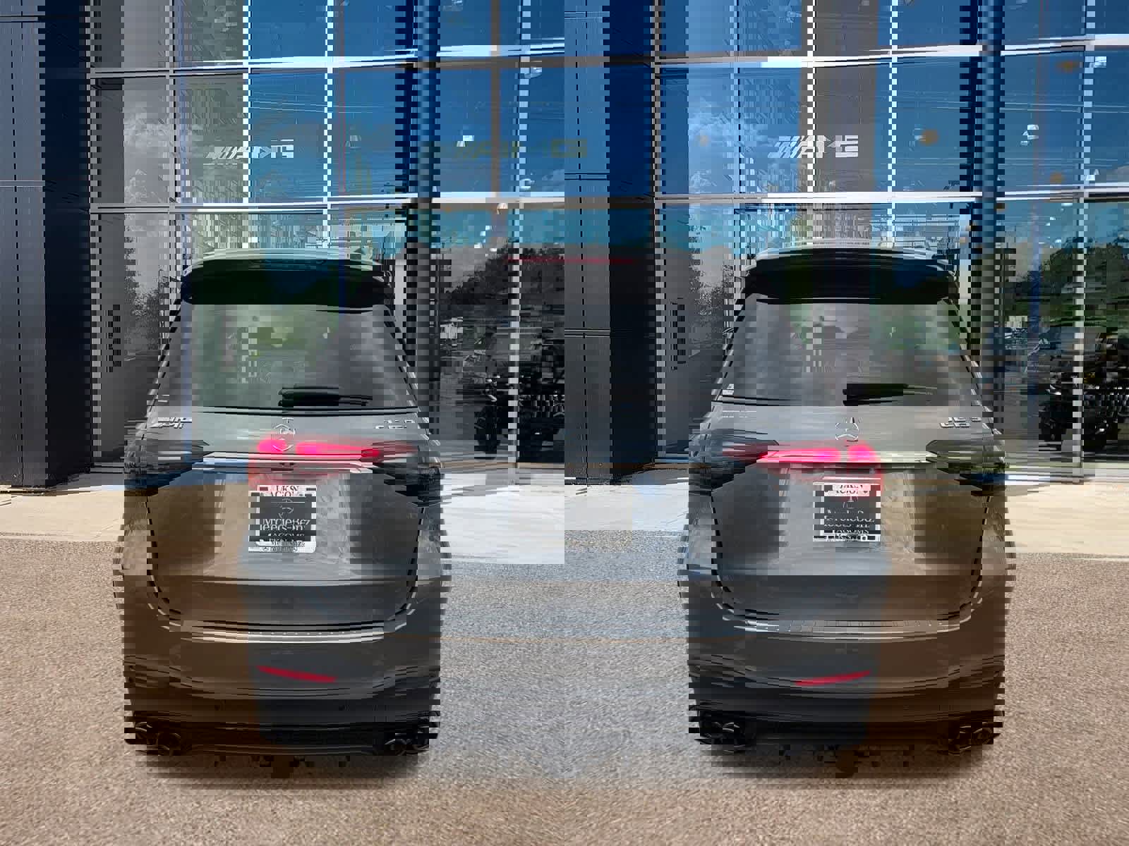 New 2026 Mercedes-Benz GLE 53 AMG 4MATIC image 4