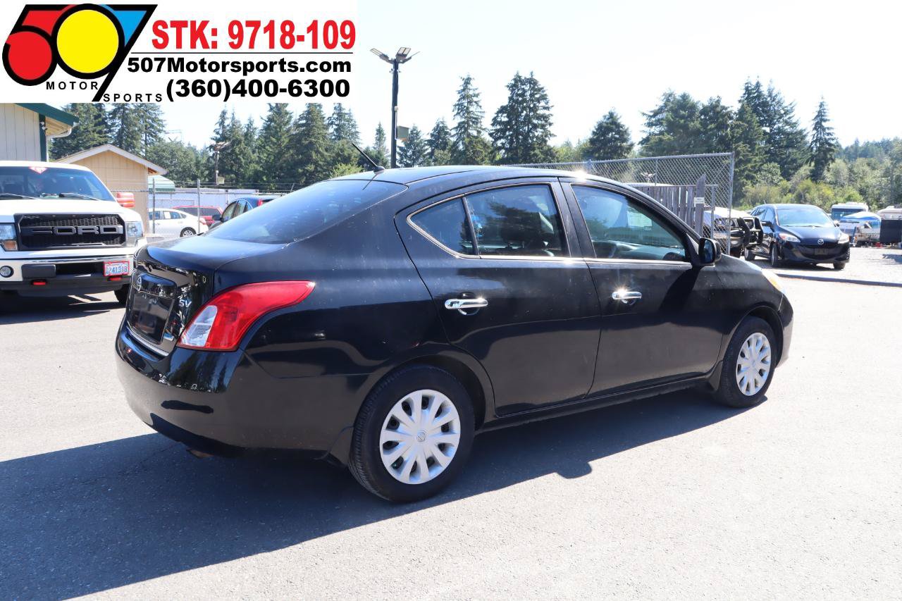 Used 2012 Nissan Versa SV w/ Convenience Pkg FWD image 9