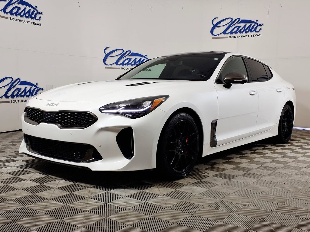 Used 2022 Kia Stinger GT2 AWD/4WD image 5