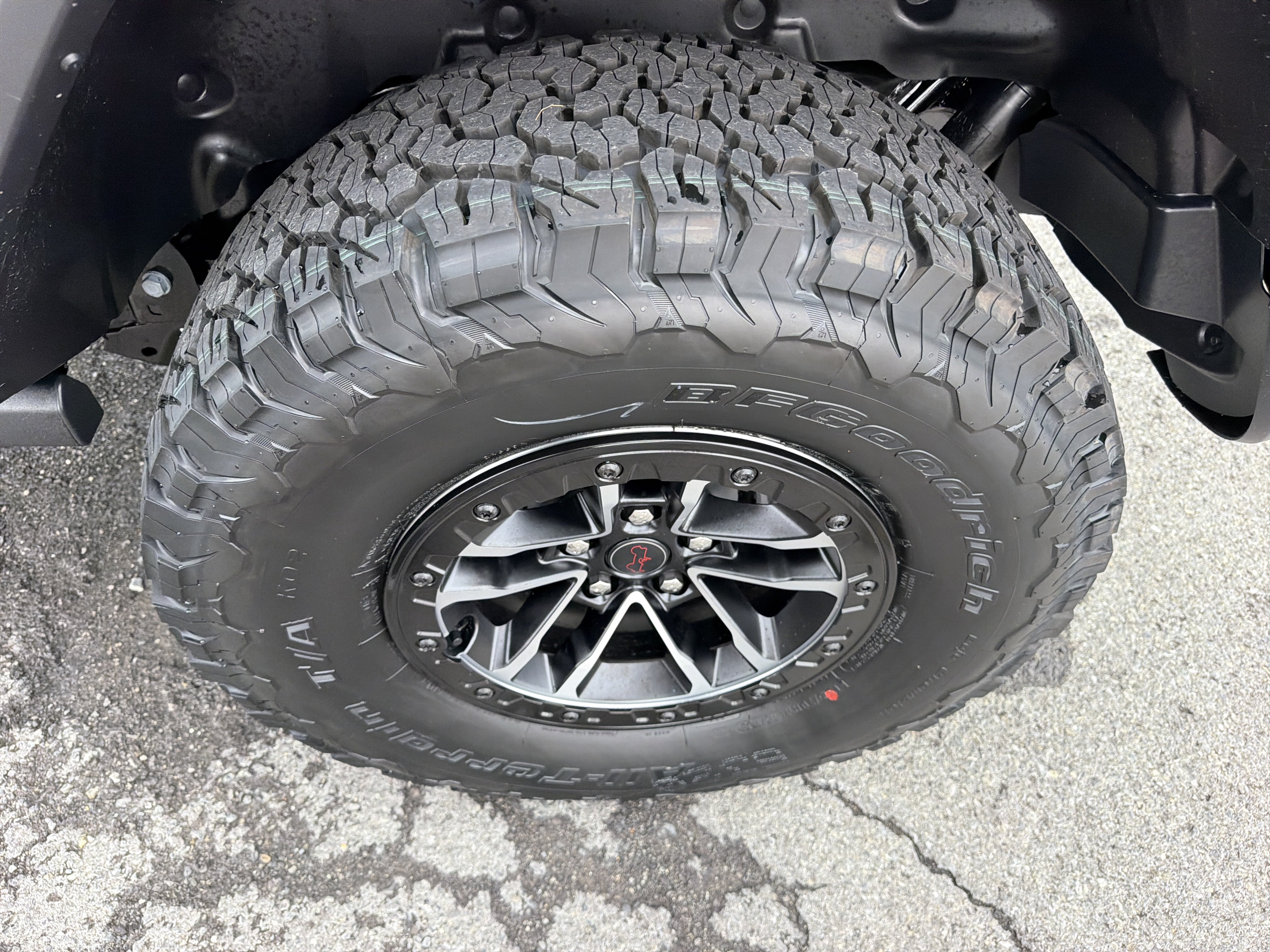 New 2027 Jeep Wrangler Unlimited Rubicon AWD/4WD image 12
