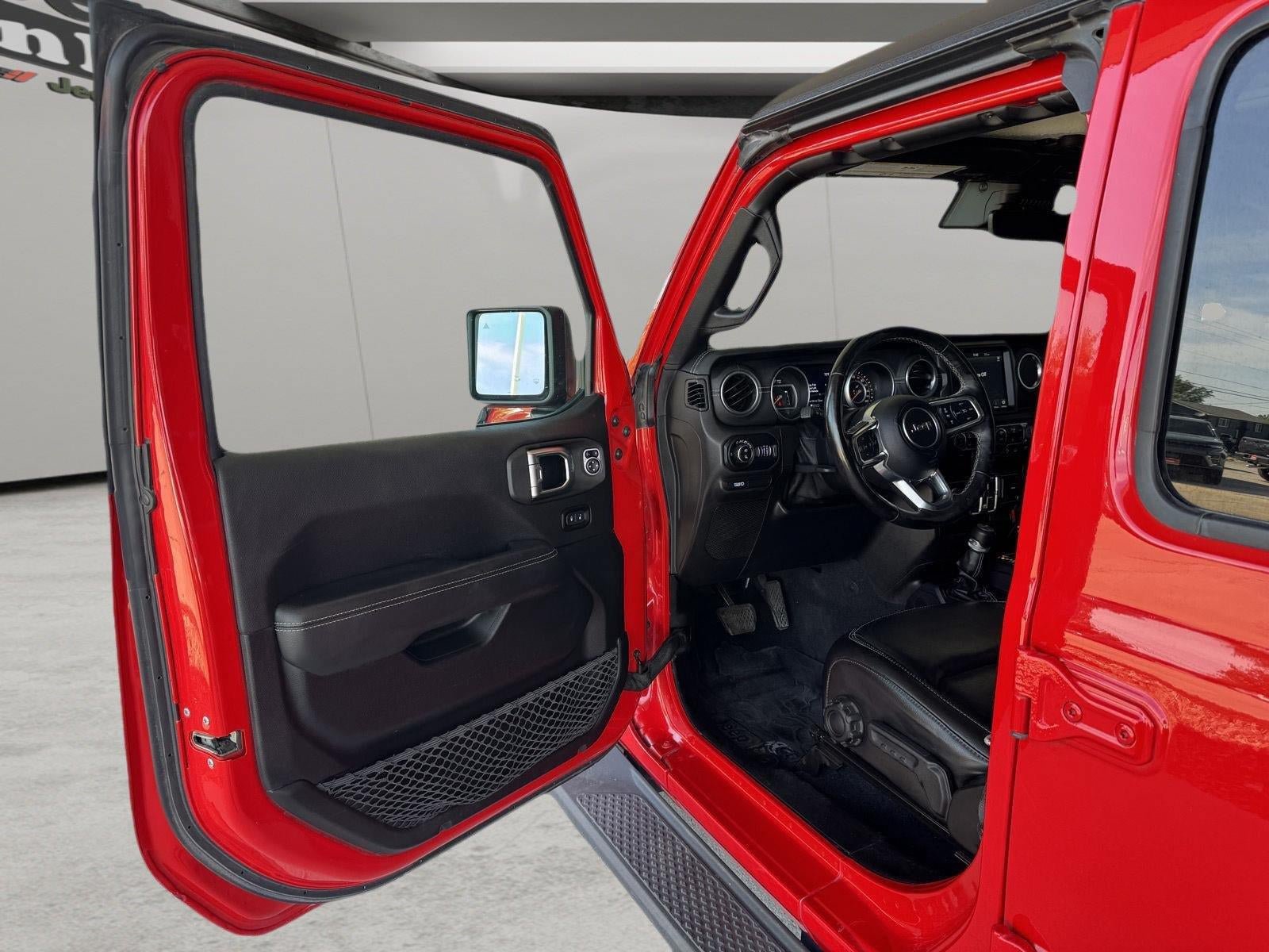 Used 2020 Jeep Gladiator Overland AWD/4WD image 8