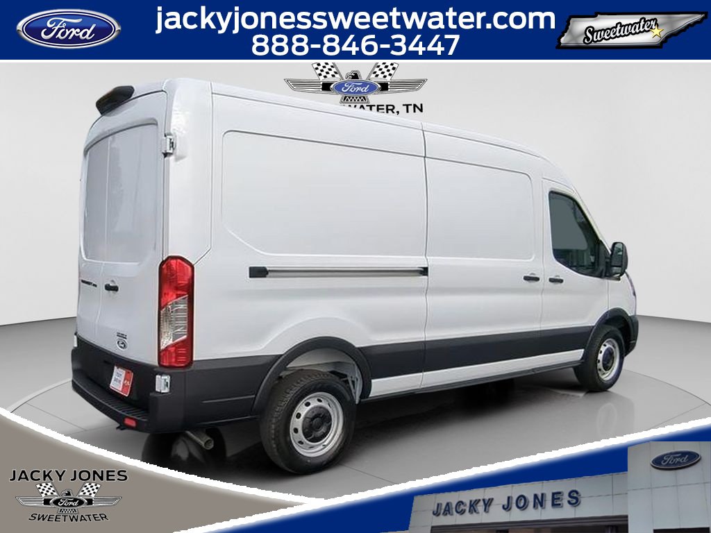 New 2026 Ford Transit 250 148 Medium Roof w/ Load Area Protection Package RWD image 8