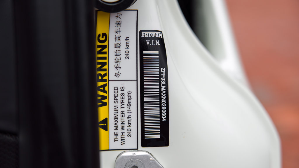 Used 2022 Ferrari F8 Tributo RWD image 39