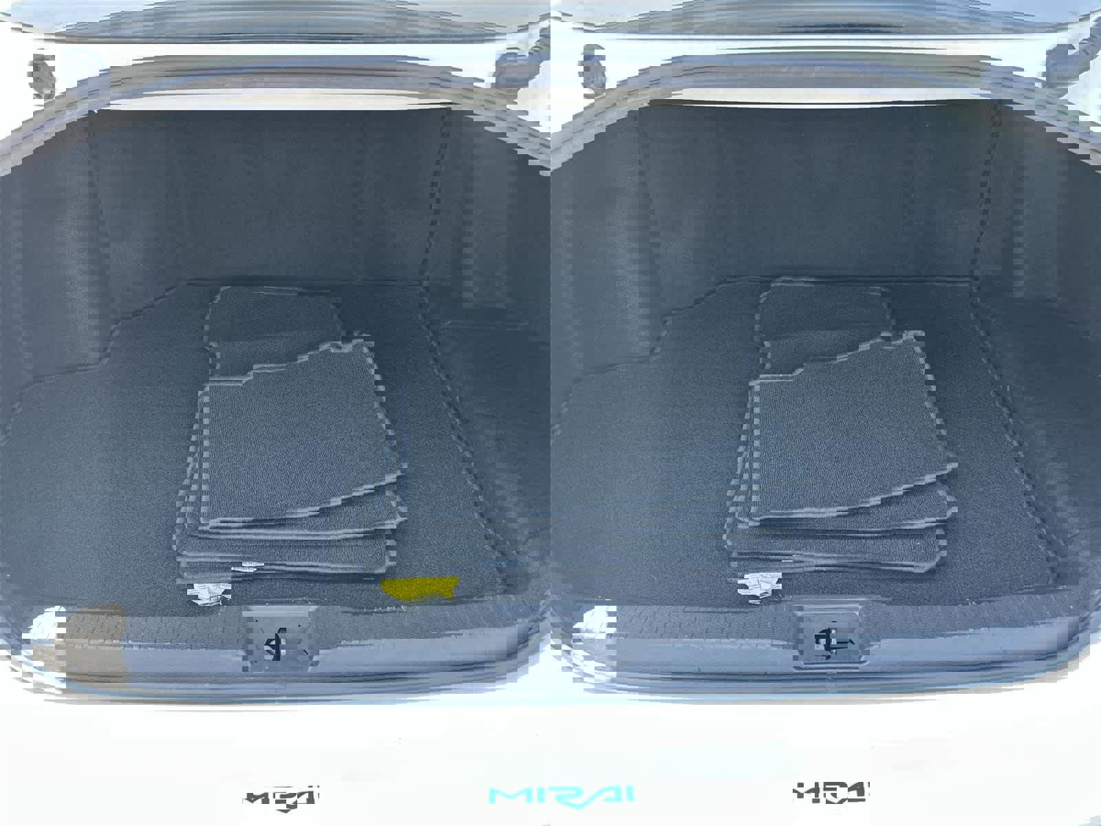 Used 2022 Toyota Mirai XLE w/ Advanced Technology Package image 20