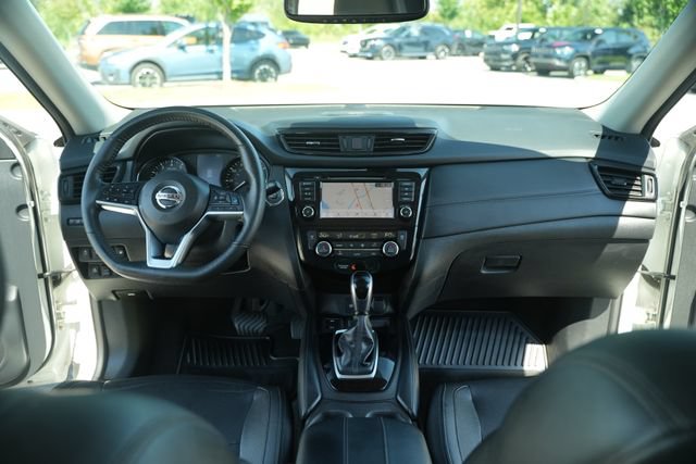 Used 2019 Nissan Rogue SL w/ Premium Package AWD/4WD image 26