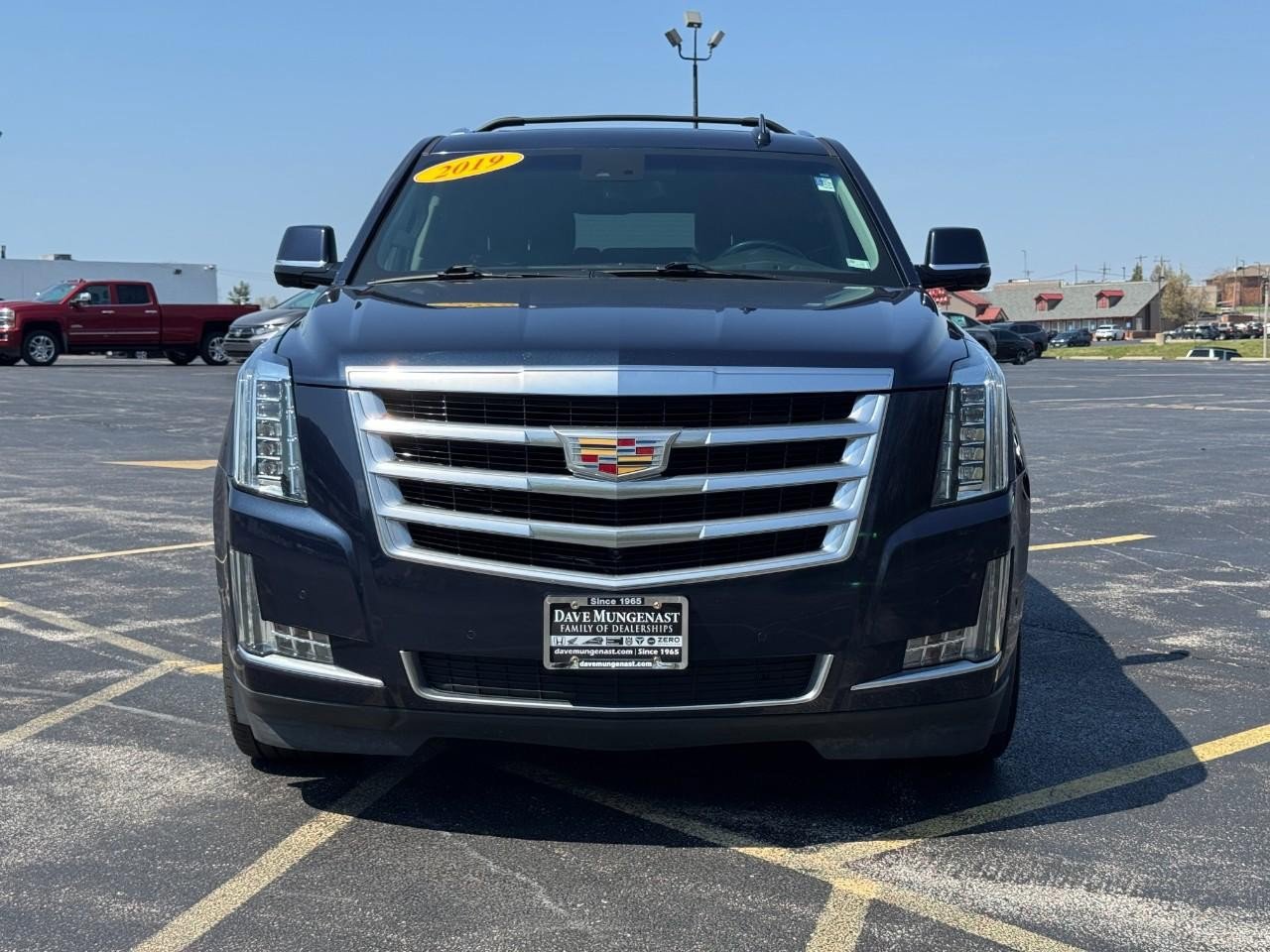 Used 2019 Cadillac Escalade ESV Luxury image 11