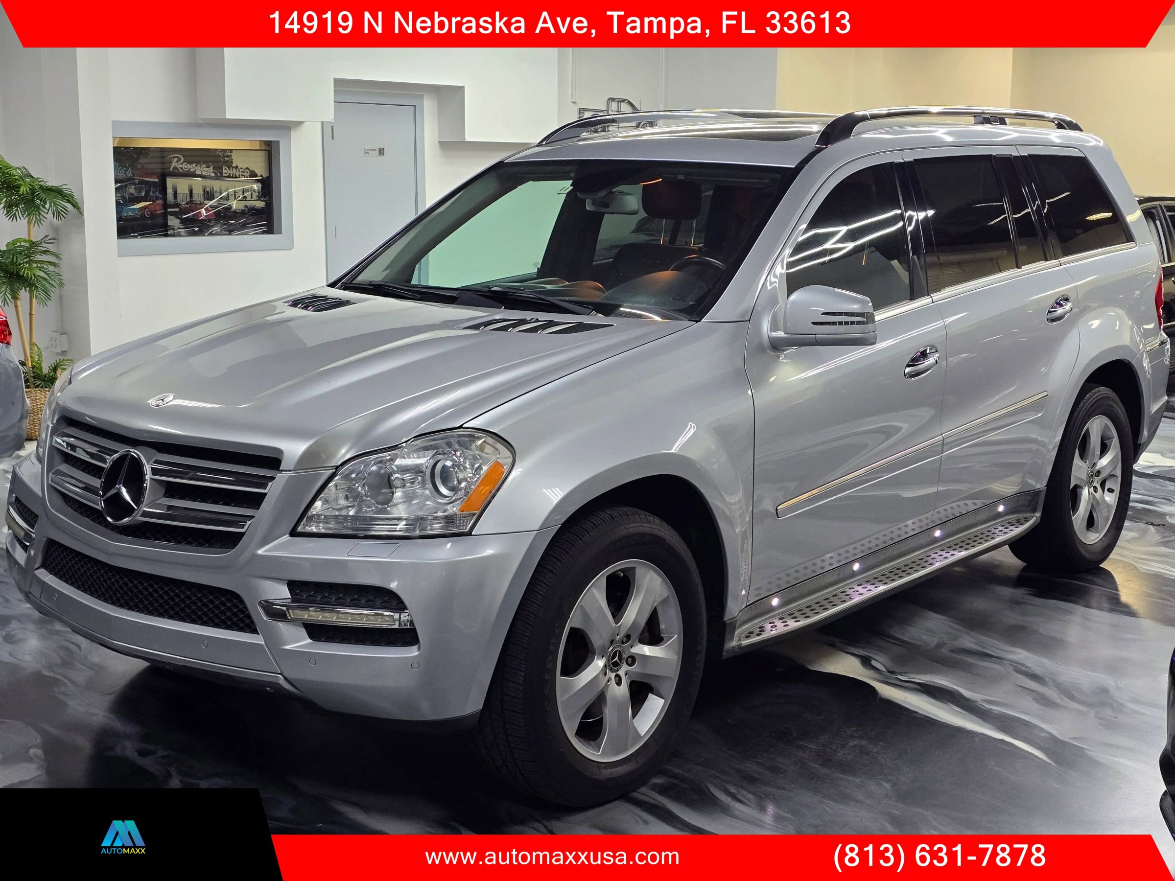 Used 2012 Mercedes-Benz GL 450 GL 450 4MATIC Sport Utility 4D image 8
