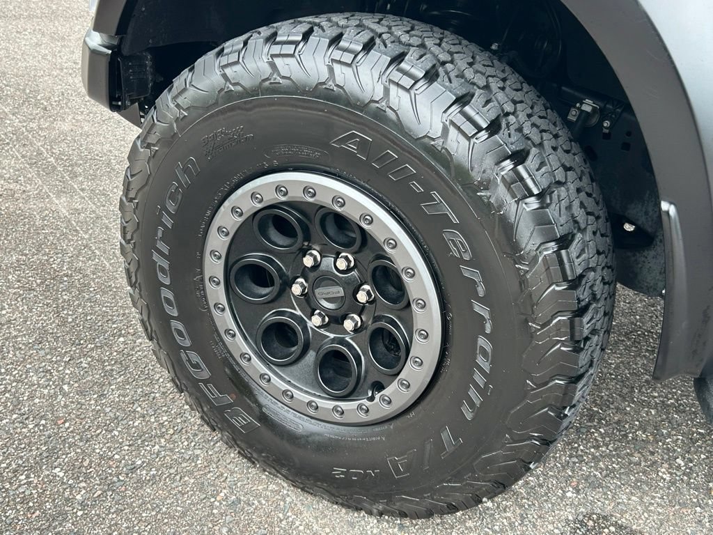 Used 2025 Ford F150 Raptor AWD/4WD image 31