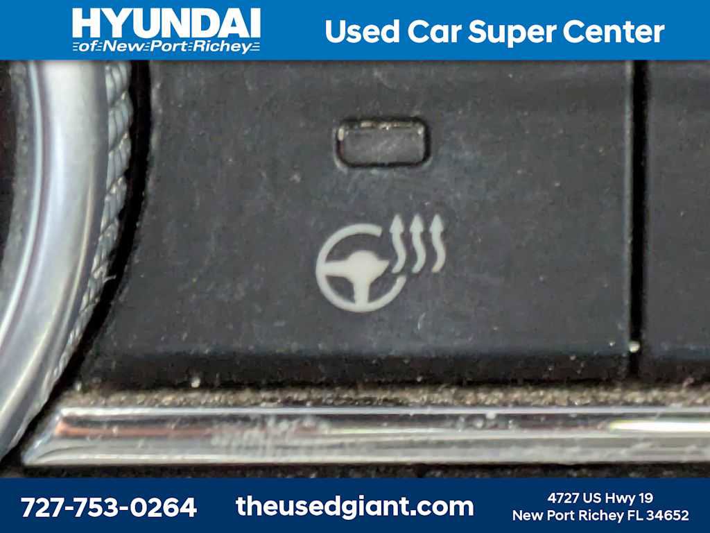 Used 2020 Ford Expedition Limited w/ Equipment Group 301A image 35