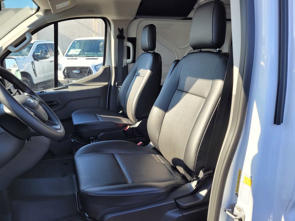 New 2025 Ford Transit 150 Low Roof image 27