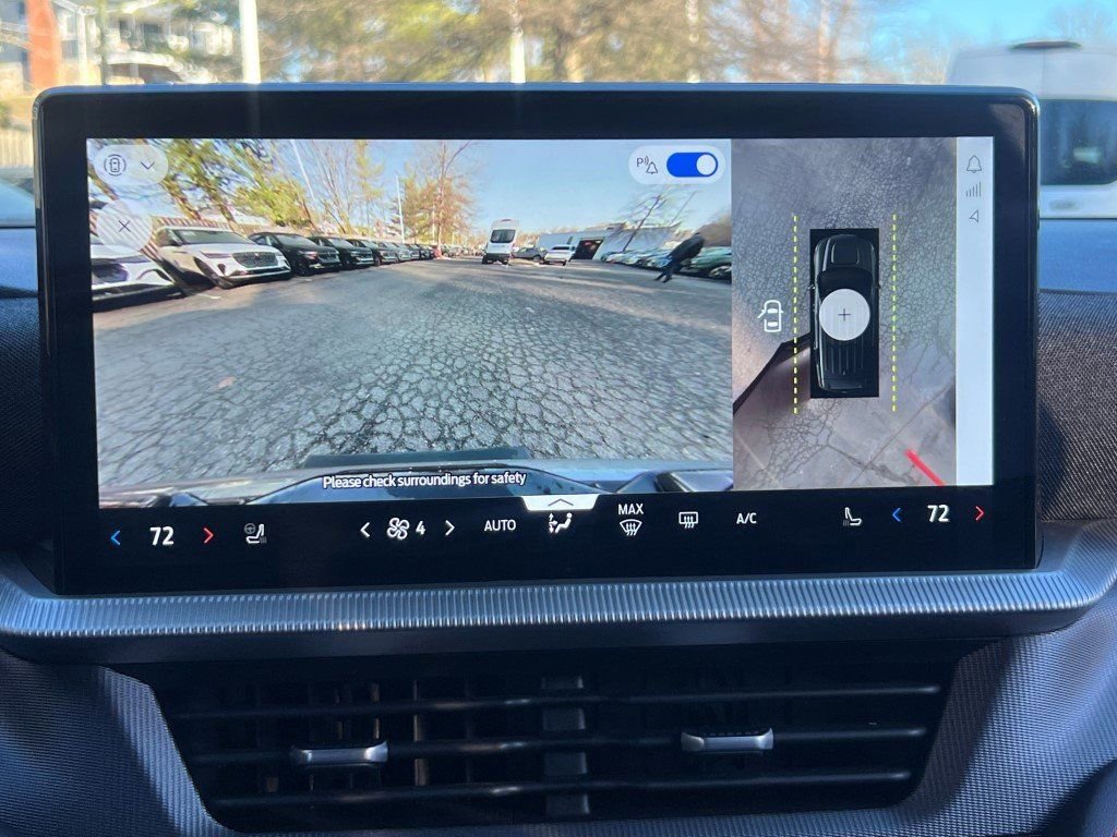 Used 2025 Ford Explorer ST image 22