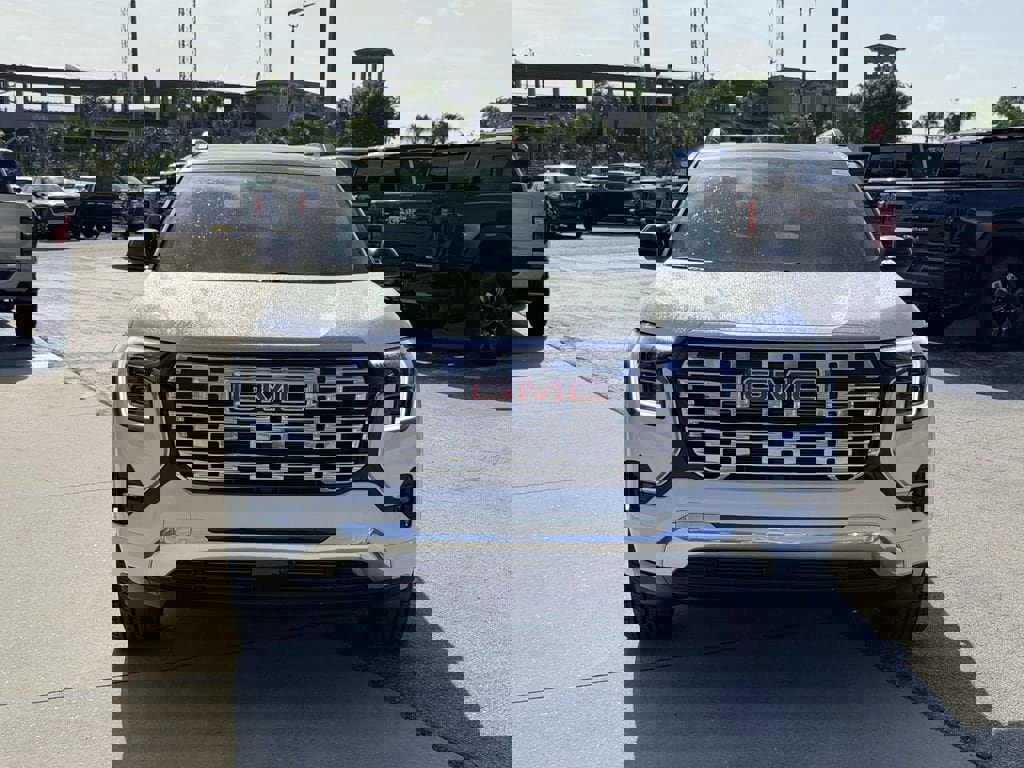 New 2026 GMC Terrain Denali image 3