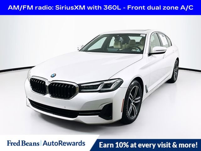 Used 2021 BMW 530i xDrive w/ Premium Package AWD/4WD image 3