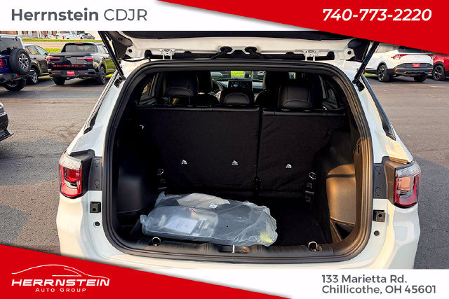 New 2026 Jeep Compass Latitude AWD/4WD image 22