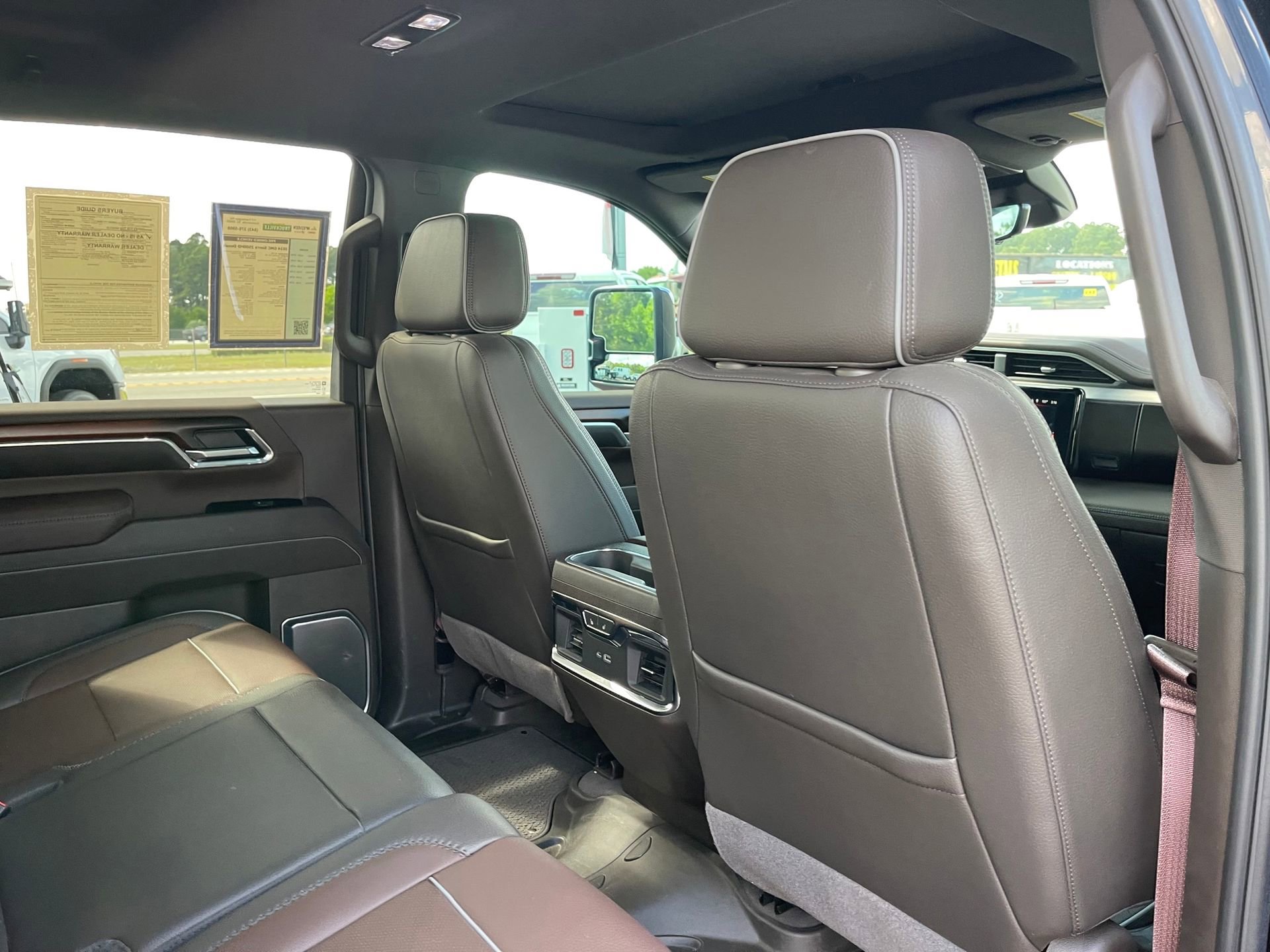 Used 2024 GMC Sierra 2500 Denali w/ Denali Reserve Package image 25