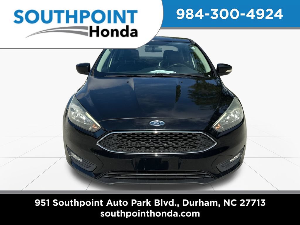 Used 2016 Ford Focus SE w/ Equipment Group 201A FWD video 2