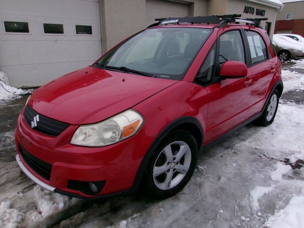 Used 2009 Suzuki SX4 AWD Hatchback w/ Touring Pkg image 2
