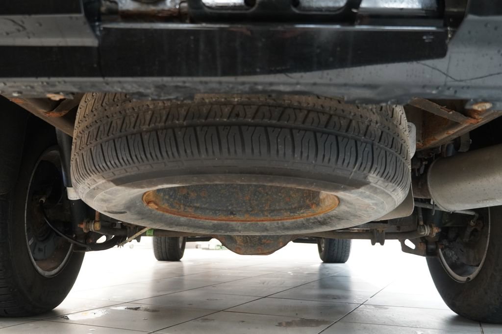 Used 2020 Chevrolet Suburban LT image 11