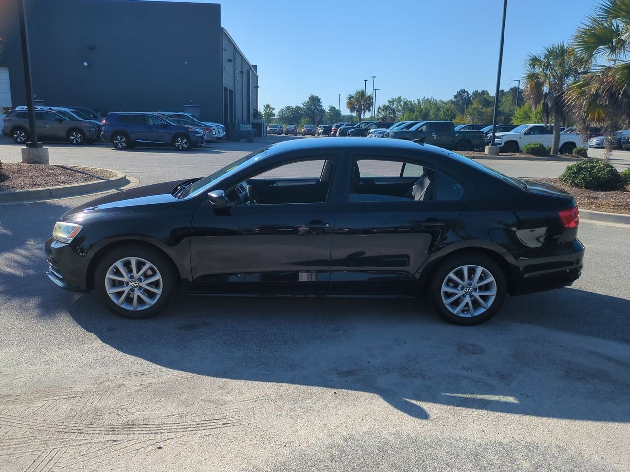 Used 2015 Volkswagen Jetta SE FWD image 7