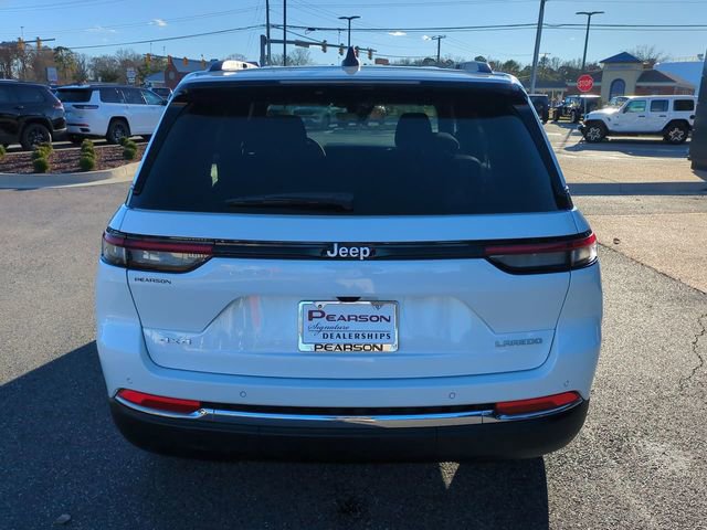 New 2025 Jeep Grand Cherokee Laredo X w/ Trailer Tow Package image 5