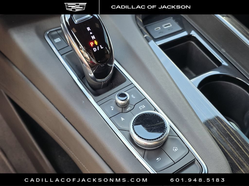 Certified 2023 Cadillac Escalade Premium Luxury AWD/4WD image 16
