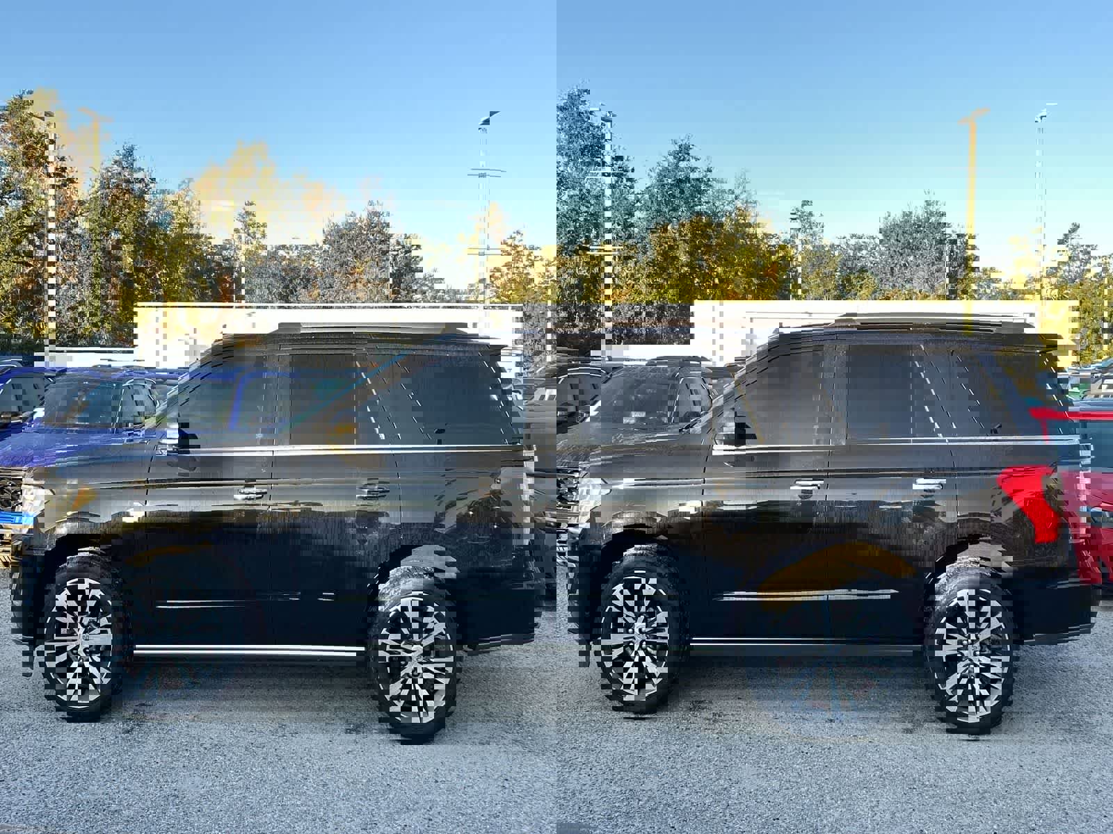 Used 2021 Ford Expedition King Ranch RWD image 3