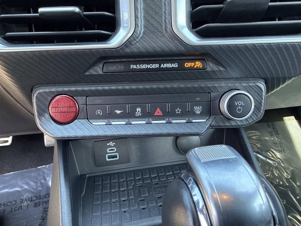 Used 2024 Ford Mustang Premium image 25