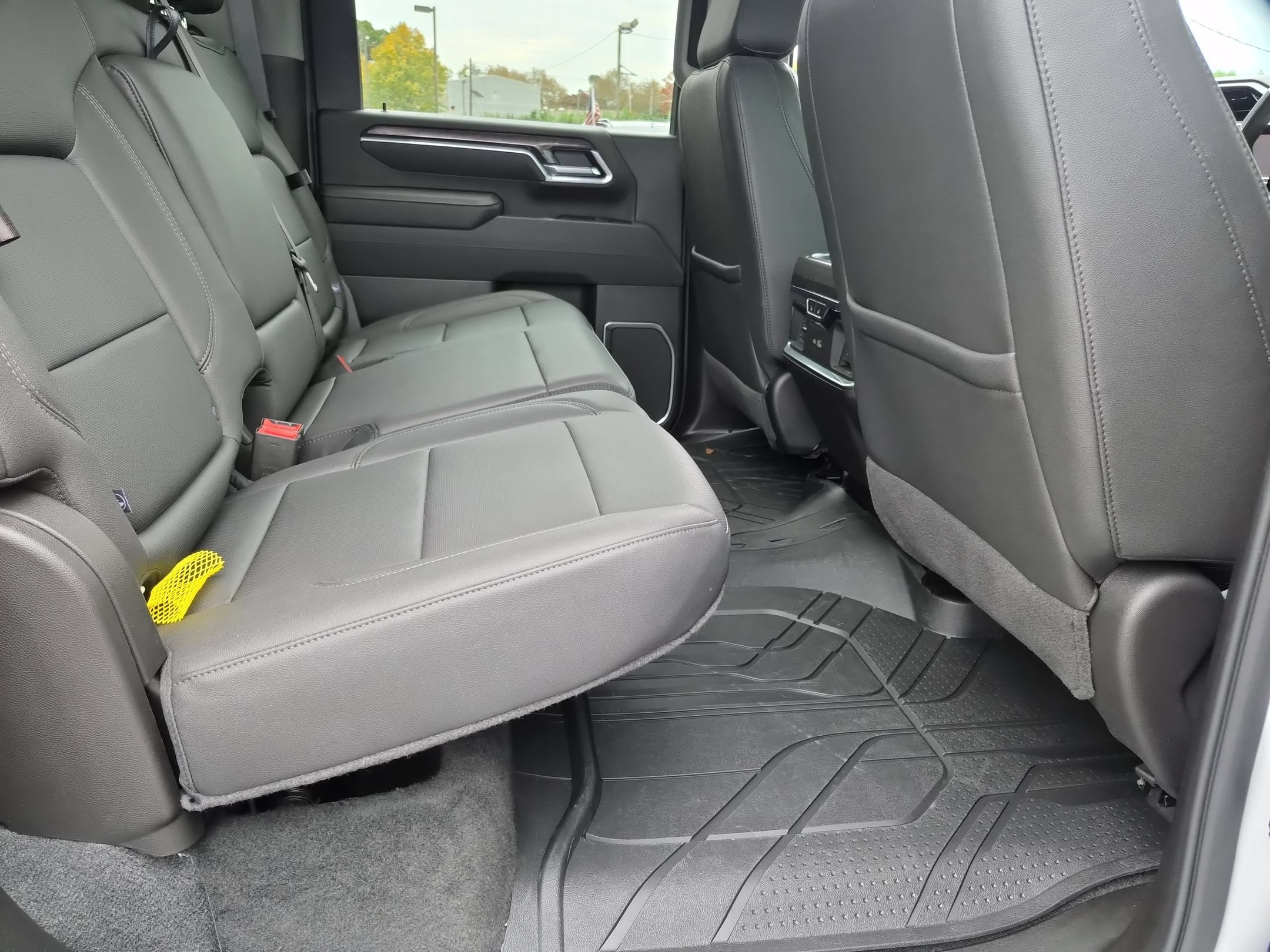 Certified 2025 Chevrolet Silverado 2500 LTZ w/ LTZ Premium Package AWD/4WD image 28