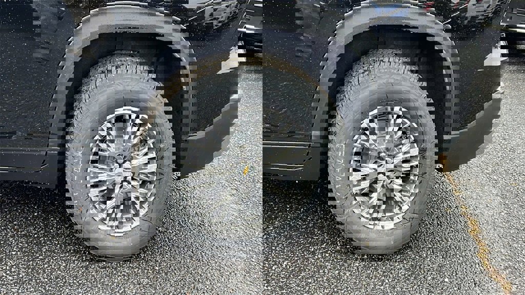 New 2026 Chevrolet Traverse LT w/ Driver Confidence Package image 9