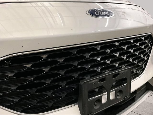 Used 2022 Ford Escape SEL w/ Technology Package AWD/4WD image 29