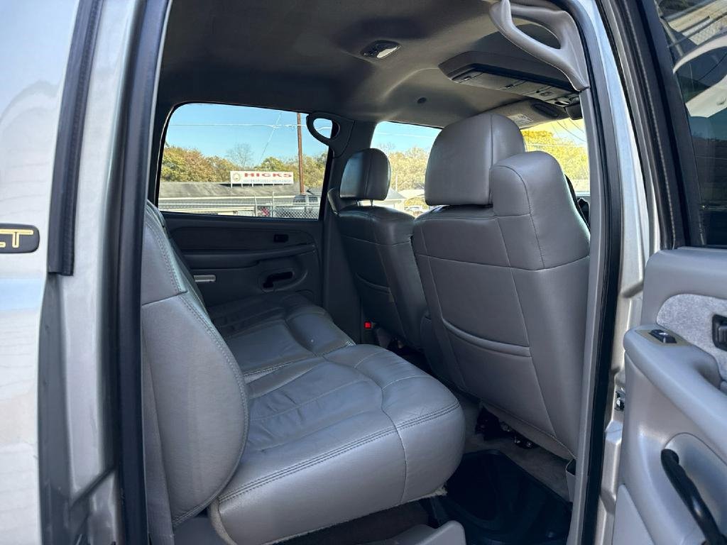 Used 2002 Chevrolet Silverado 2500 LT w/ Off-Road Skid Plate Pkg image 13