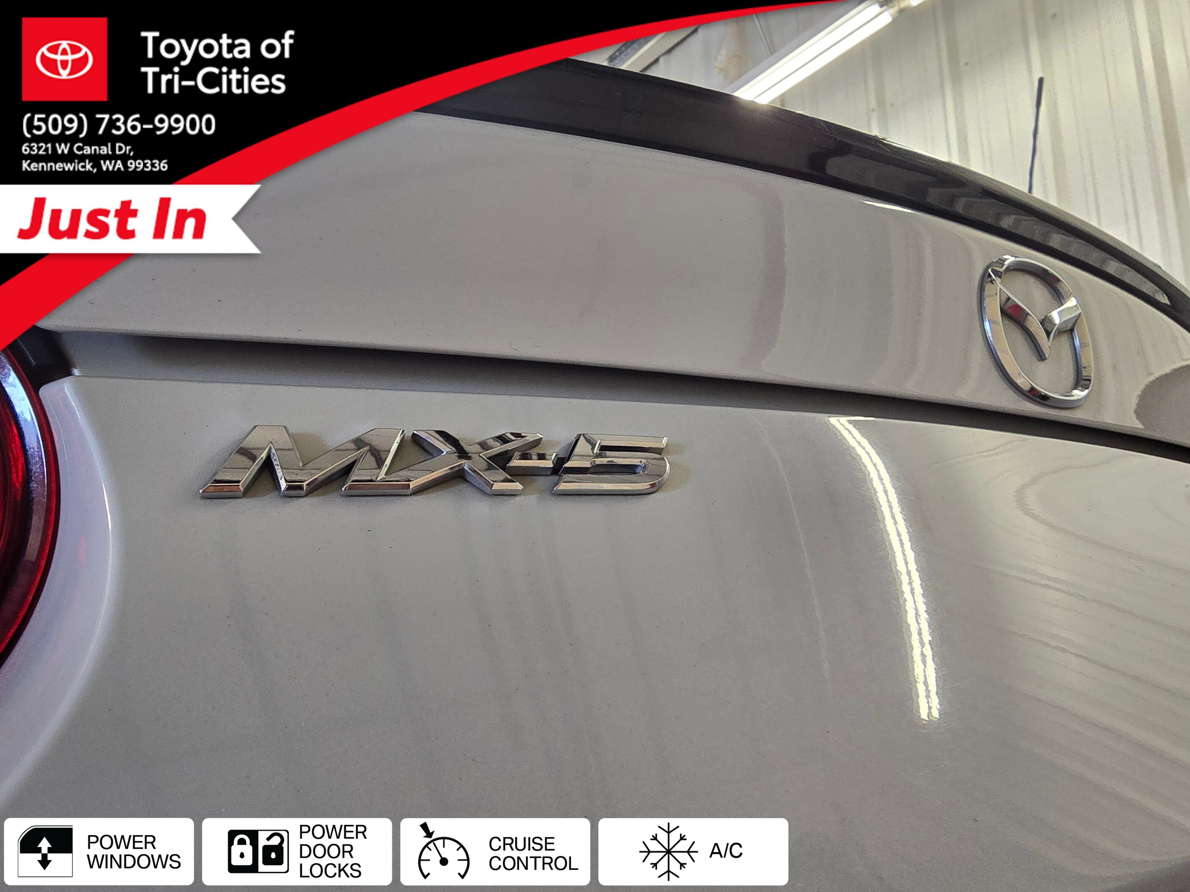 Used 2016 MAZDA MX-5 Miata Club RWD image 31