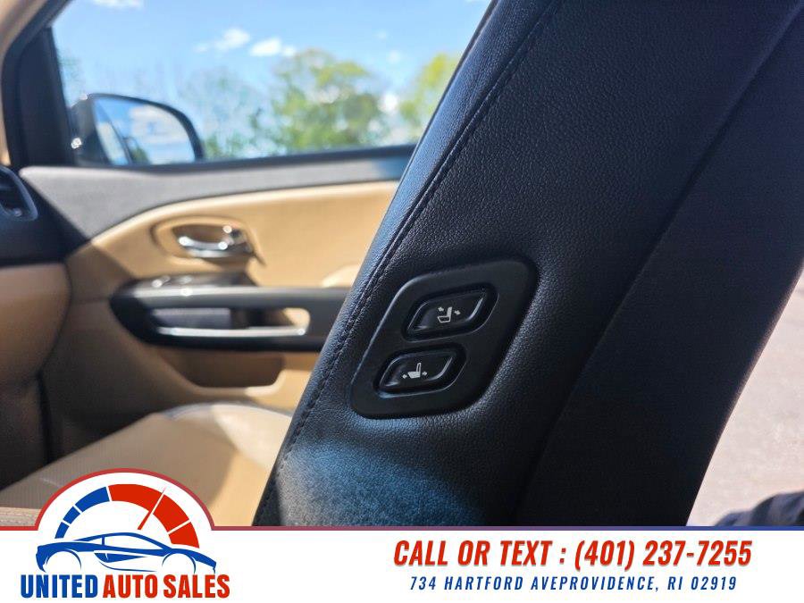 Used 2017 Kia Sedona EX FWD image 20