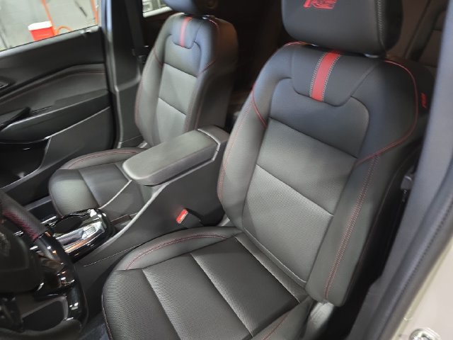 New 2026 Chevrolet Trax RS w/ Driver Confidence Package FWD image 17