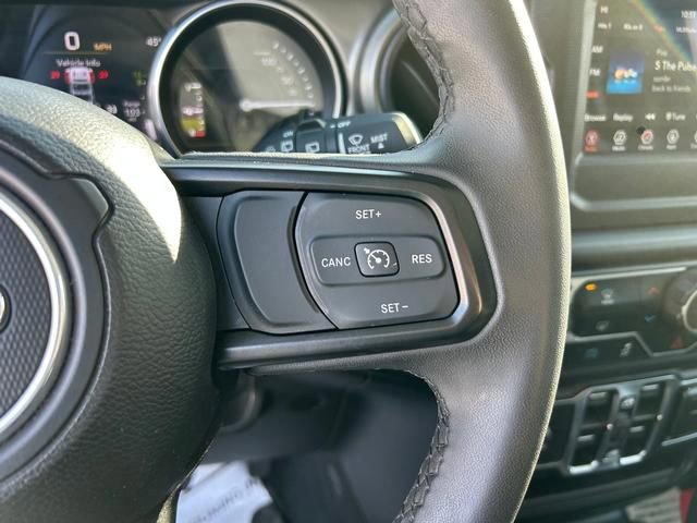 Used 2023 Jeep Wrangler Unlimited AWD/4WD image 21
