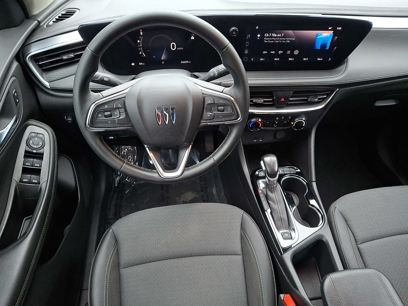 Certified 2024 Buick Encore GX Preferred FWD image 11