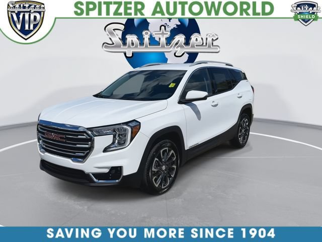 Used 2024 GMC Terrain SLT w/ LPO, Floor Liner Package AWD/4WD image 4