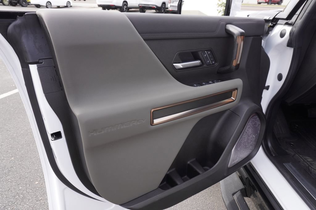 Certified 2025 GMC Hummer EV 2X image 14