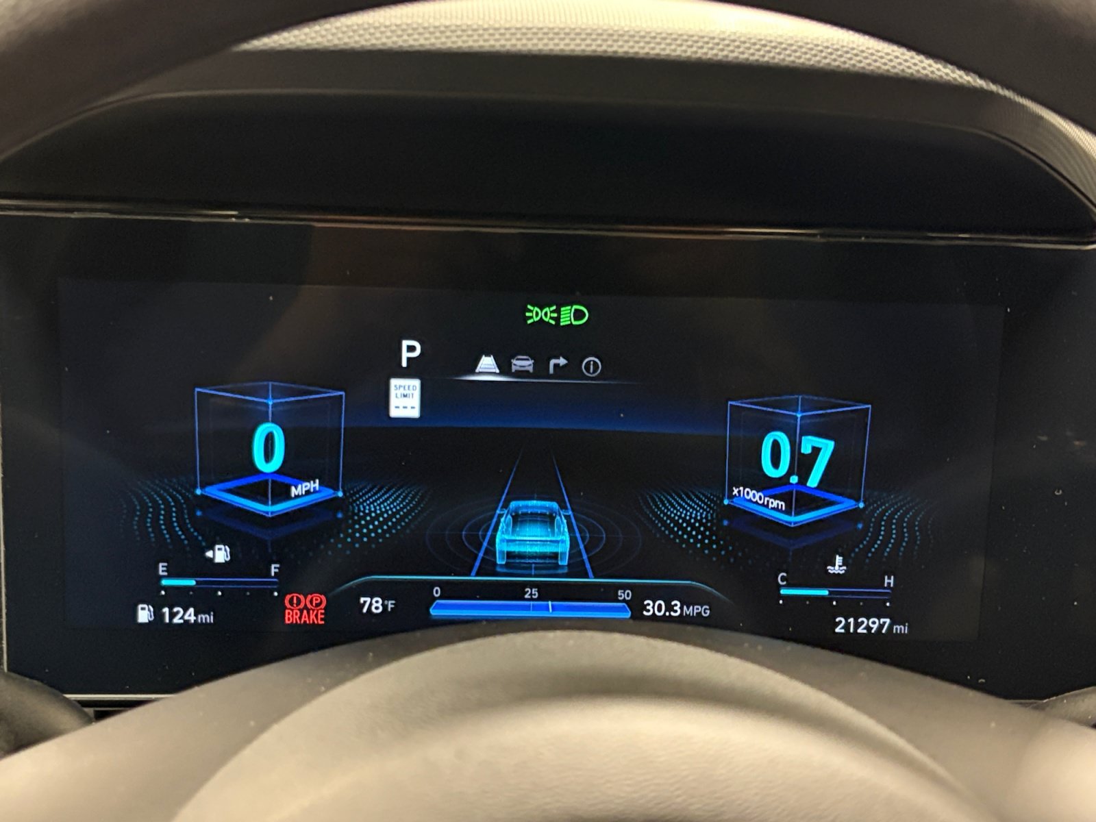 Used 2024 Hyundai Elantra SEL FWD image 21