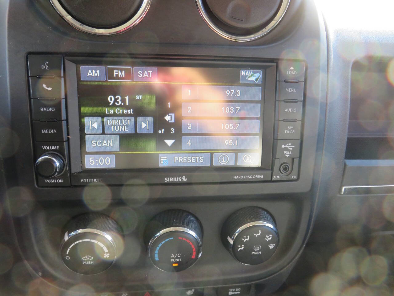 Used 2017 Jeep Patriot High Altitude image 19