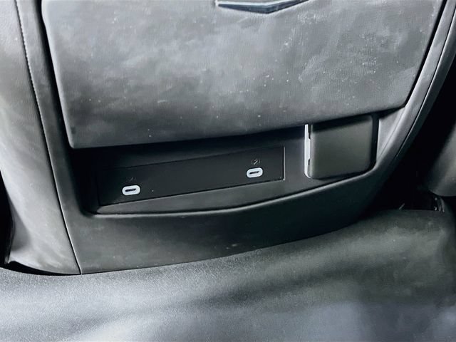 Used 2023 Cadillac Escalade Premium Luxury w/ LPO, Floor Liner Package AWD/4WD image 28