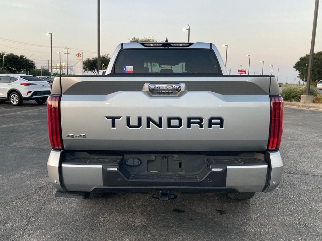 Used 2023 Toyota Tundra Limited AWD/4WD image 6