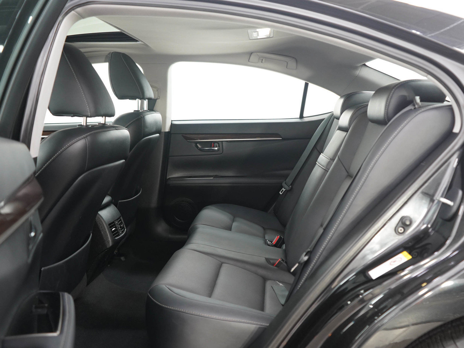 Used 2018 Lexus ES 350 w/ Navigation System Package FWD image 17
