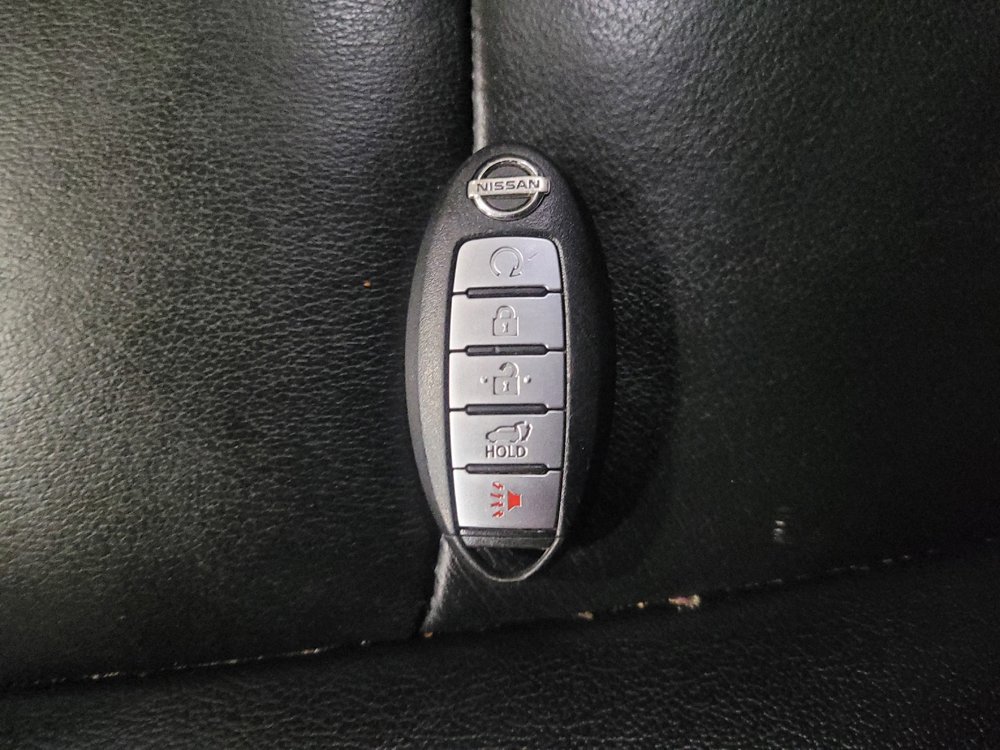 Used 2018 Nissan Pathfinder SL w/ Midnight Edition Package image 32