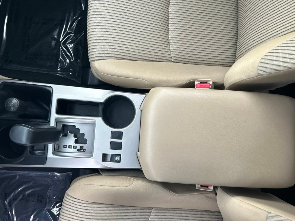 Used 2011 Toyota 4Runner SR5 AWD/4WD image 44