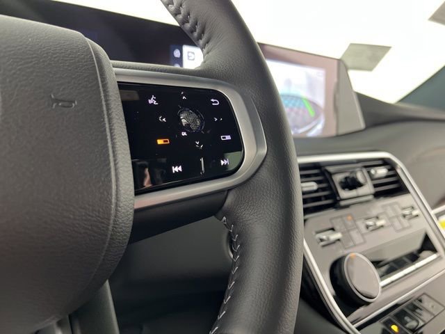 New 2026 Nissan Armada SL w/ Captain's Chari Seat Package image 21