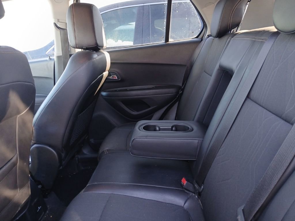 Used 2019 Chevrolet Trax LT w/ Driver Confidence Package image 24