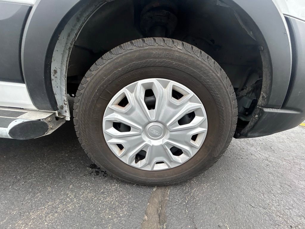 Certified 2024 Ford Transit 250 Low Roof w/ Exterior Upgrade Package RWD image 15